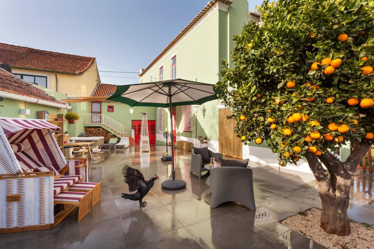 Vintage Balcony Guesthouse Ovar Exterior photo