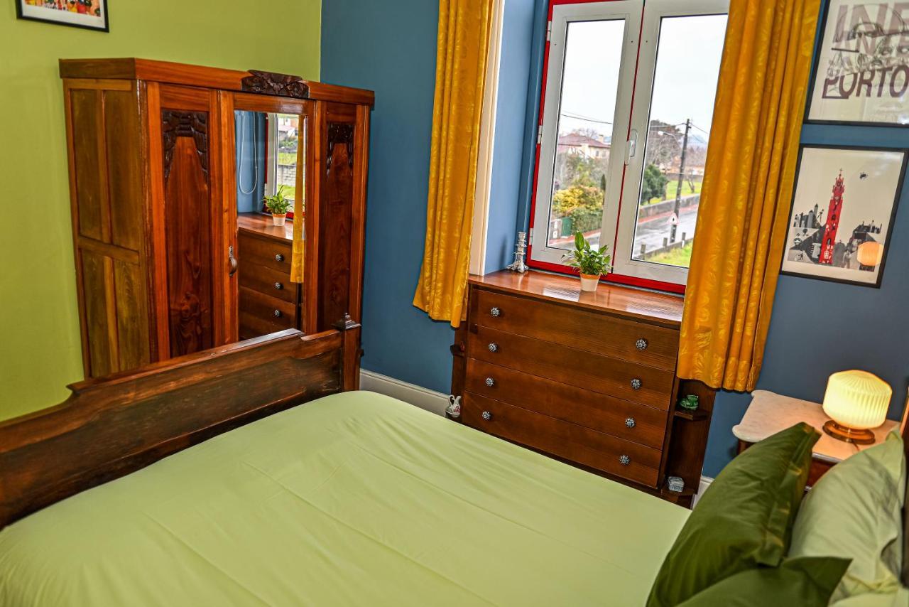 Vintage Balcony Guesthouse Ovar Exterior photo