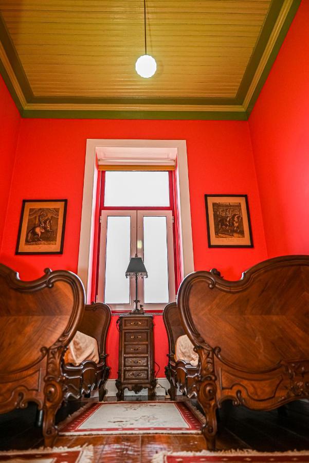 Vintage Balcony Guesthouse Ovar Exterior photo