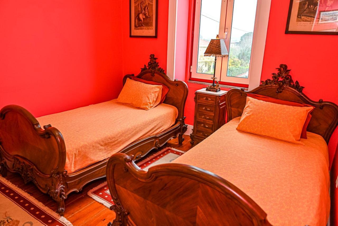 Vintage Balcony Guesthouse Ovar Exterior photo
